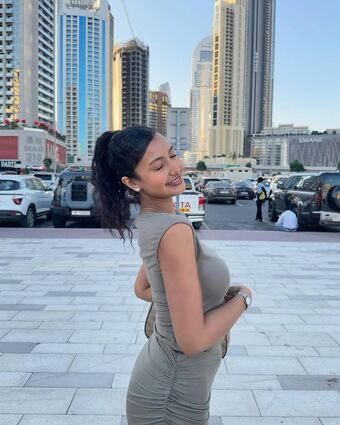 itzzethar Nude Leaks OnlyFans Photo 6