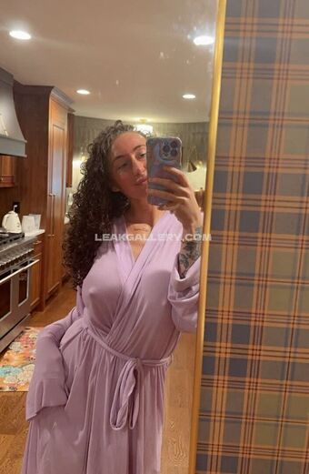 Karley Taylor Nude Leaks OnlyFans Photo 2