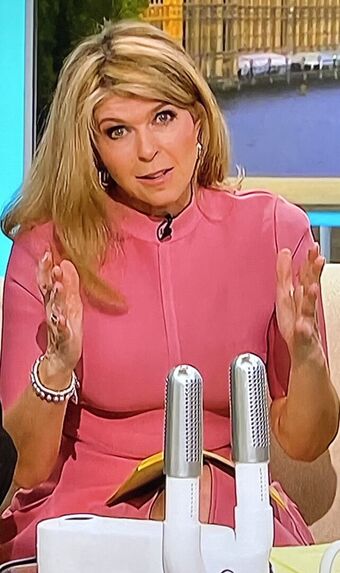 Kate Garraway Nude Leaks OnlyFans Photo 133