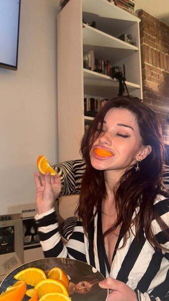 Katie Douglas Nude Leaks OnlyFans Photo 38