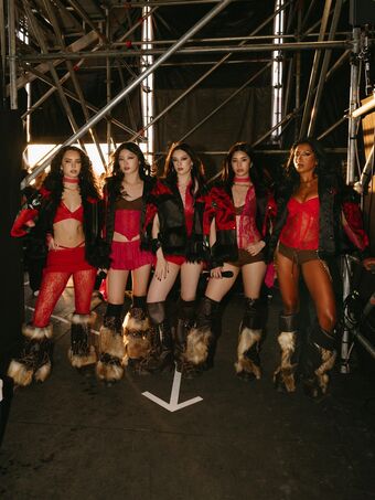 KATSEYE Nude Leaks OnlyFans Photo 4