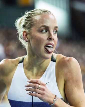 Keely Hodgkinson Nude Leaks OnlyFans Photo 195