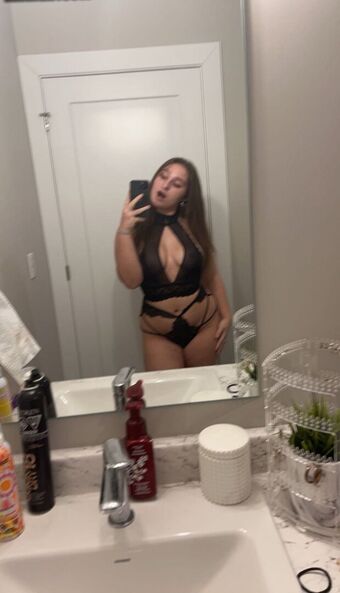 Keira Plourde Nude Leaks OnlyFans Photo 3