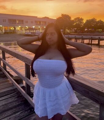 Kerenmorales677 Nude Leaks OnlyFans Photo 16