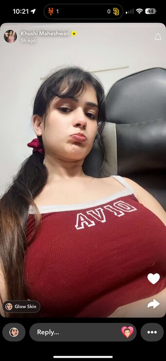 Khushi Maheshwari Nude Leaks OnlyFans Photo 3