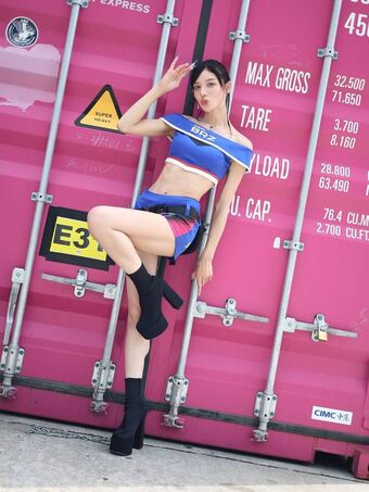 Kiki Mizukami Nude Leaks OnlyFans Photo 31