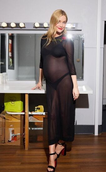 Laura Whitmore Nude Leaks OnlyFans Photo 75