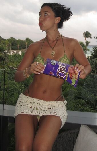 Lauren Wolfe Nude Leaks OnlyFans Photo 22