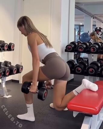 Lea Alena Nude Leaks OnlyFans Photo 24