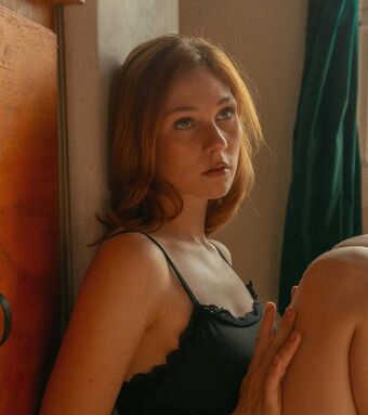 Lily Brooks O’Briant Nude Leaks OnlyFans Photo 14