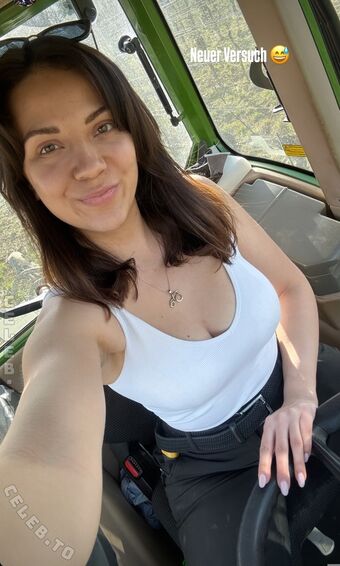 Lisa Reichardt Nude Leaks OnlyFans Photo 1