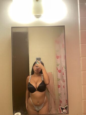 littlemissthicxy Nude Leaks OnlyFans Photo 15