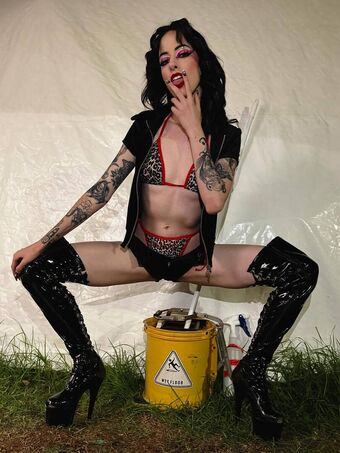 lottavoltage Nude Leaks OnlyFans Photo 7