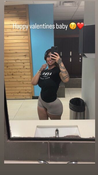 magzcow Nude Leaks OnlyFans Photo 16