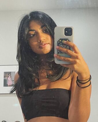 Mallika Sabnani Nude Leaks OnlyFans Photo 10