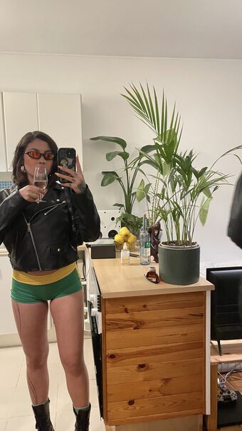 malupxt Nude Leaks OnlyFans Photo 1