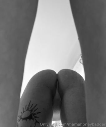 mamahoneybadger Nude Leaks OnlyFans Photo 13
