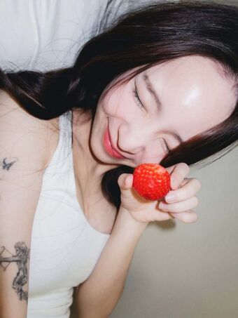 Mena Noona Nude Leaks OnlyFans Photo 40