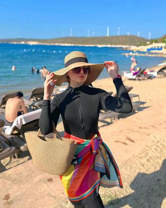 mervenursariii Nude Leaks OnlyFans Photo 2