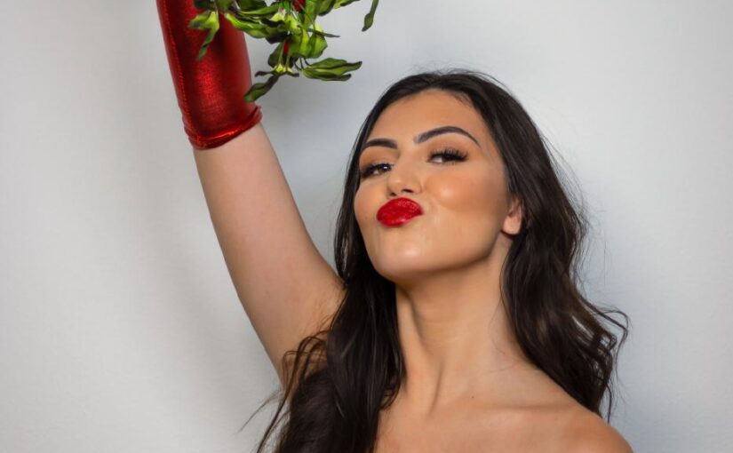 Mikaela Pascal Topless Mistletoe Onlyfans Set Leaked – Influencers GoneWild