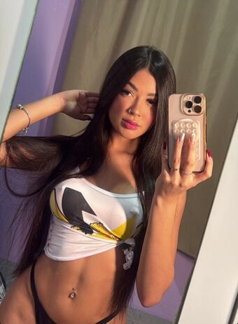 Mirely Gomes Nude Leaks OnlyFans Photo 8