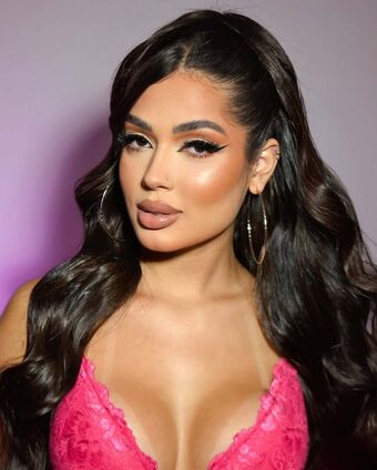 Mirely Gomes Nude Leaks OnlyFans Photo 4