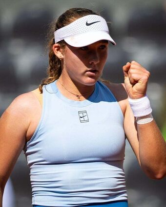 Mirra Andreeva Nude Leaks OnlyFans Photo 4