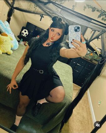 miss.molotov Nude Leaks OnlyFans Photo 22