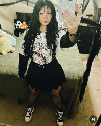 miss.molotov Nude Leaks OnlyFans Photo 30