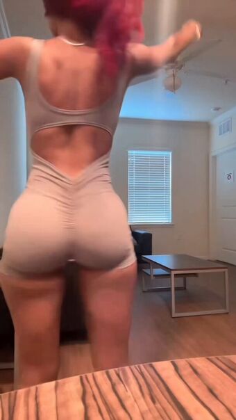 Missniakay Nude Leaks OnlyFans Photo 2