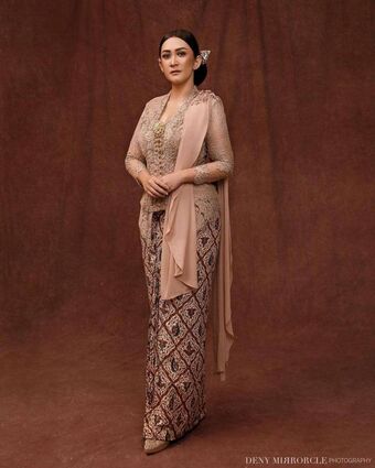 Nafa Urbach Nude Leaks OnlyFans Photo 14