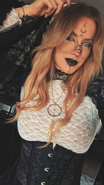 Naguura Nude Leaks OnlyFans Photo 23