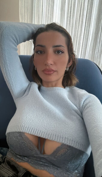 Neslihan Güneş Nude Leaks OnlyFans Photo 24