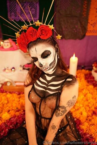 noflowersforyou Nude Leaks OnlyFans Photo 105