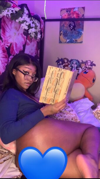 l4v1.n0va Nude Leaks OnlyFans Photo 1