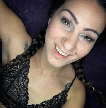 plain420jane Nude Leaks OnlyFans Photo 1