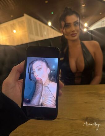 Public Reminders Nude Leaks OnlyFans Photo 4