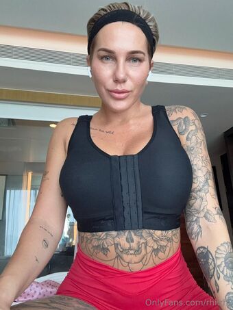 rhi.rhi Nude Leaks OnlyFans Photo 13