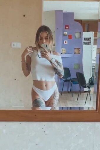 rosesandsarah Nude Leaks OnlyFans  – Leaked Models