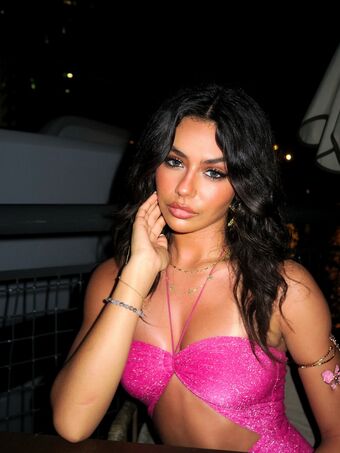 Sabrina Alvarez Nude Leaks OnlyFans Photo 3