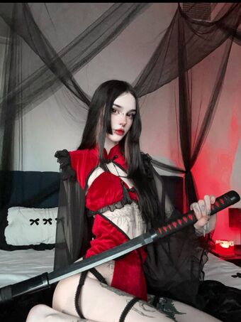 Shmeluta Nude Leaks OnlyFans Photo 7