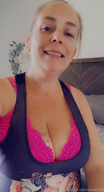 skystacks74 Nude Leaks OnlyFans Photo 1