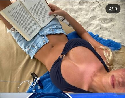 Sofie Houman Nude Leaks OnlyFans Photo 9