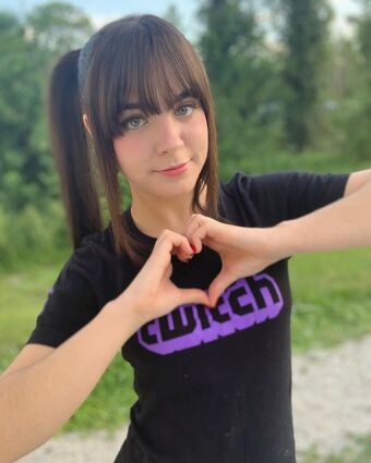 starryuki Nude Leaks OnlyFans Photo 7