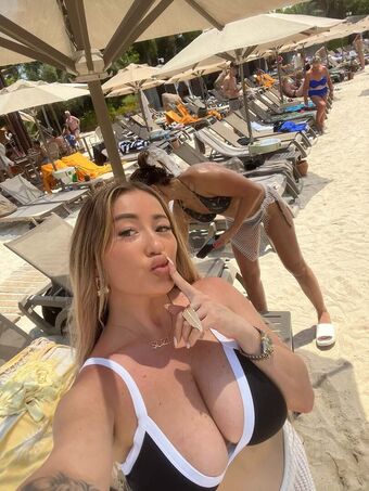 Suzannakurman Nude Leaks OnlyFans Photo 26