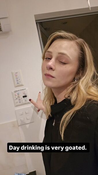 Sydney Poniewaz Nude Leaks OnlyFans Photo 90