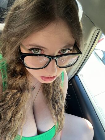 Tess Ferral Nude Leaks OnlyFans Photo 27