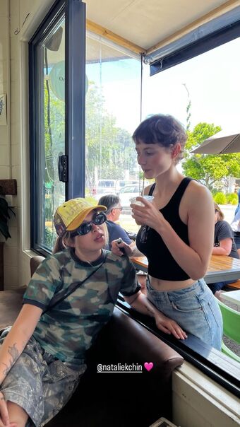 Thomasin McKenzie Nude Leaks OnlyFans Photo 150