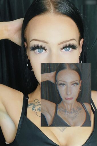 Trixie-Tainted Nude Leaks OnlyFans Photo 37