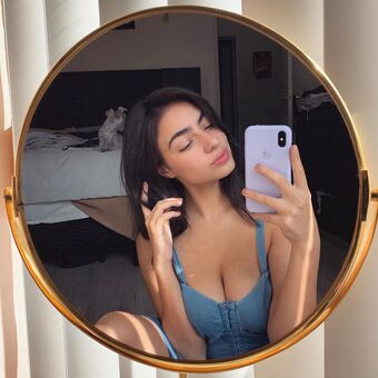 Valentina Buzzurro Nude Leaks OnlyFans Photo 15